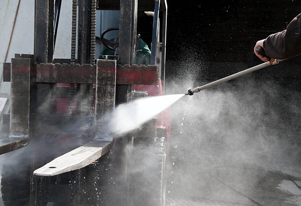 Best Driveway Pressure Washing  in Harlingen, TX